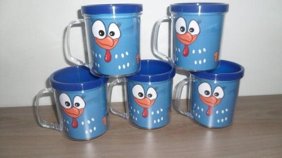 Caneca Acrilica Personalizada Tema Galinha Pintadinha