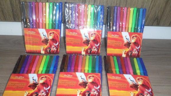 Canetinhas Kit com 12 Cores Tema Rei Leão