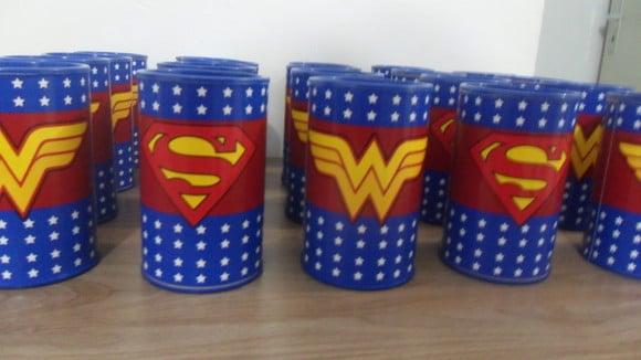 Cofre de Papelão Personalizado Mulher Maravilha