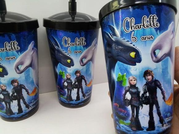 Copo com Tampa e Canudo 500 ml Como Treinar Seu Dragão