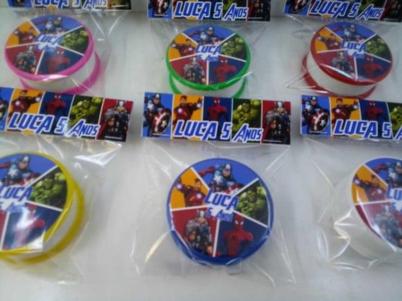 Copo Retratil ou Copo Sanfonado Tema Super Herois