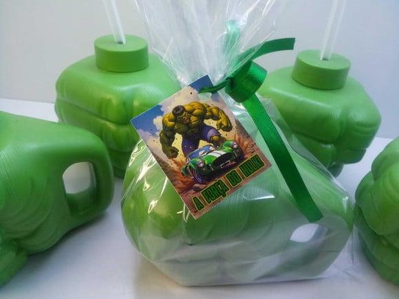 Copo Super Mão Hulk 450 ml com Tampa e Canudo 12 x 11cm