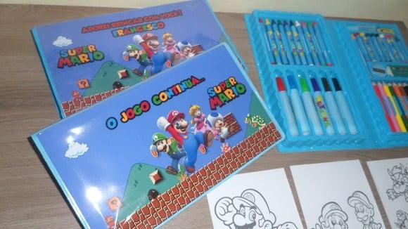 Estojo de Colorir com 4 Desenhos Kit com 46 Peças Mario
