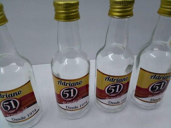 Garrafinha de Vidro Cachaça 51