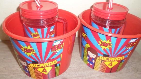 Kit Balde de Pipoca 1,5l+ Caneca Tampa e Canudo 400ml