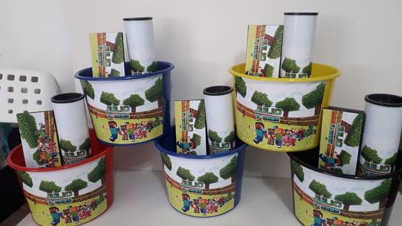 Kit Balde de Pipoca + Domino + Pega Varetas Minicraft