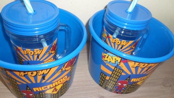 Kit Balde de Pipoca 1,5l+ Caneca Tampa e Canudo 400ml