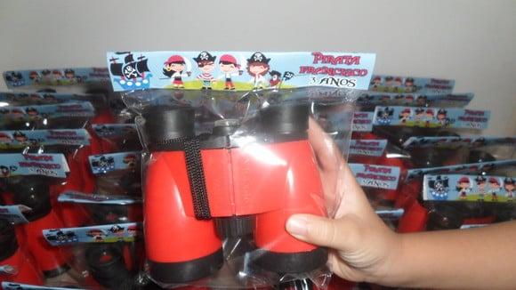 Kit Binoculo de Plástico Colorido Tema Pirata