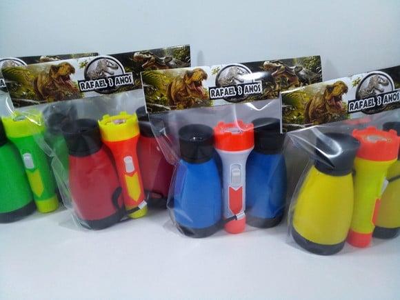 Kit Binoculo e Lanterna Tema Dinossauro