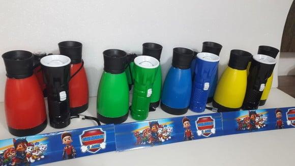 Kit Binoculo e Lanterna Tema Patrulha Canina