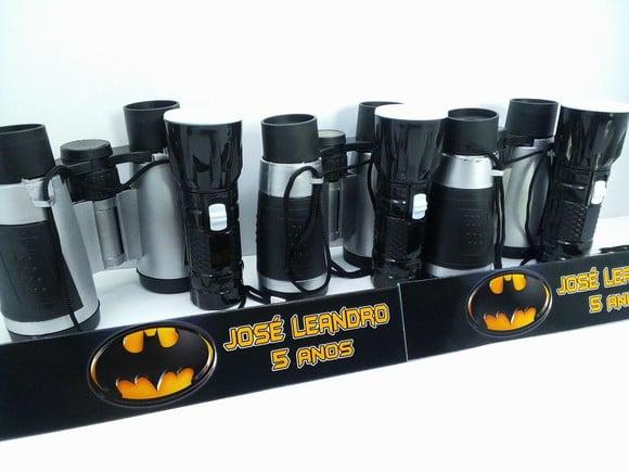 Kit Binoculo Prata + Mini Lanterna Tema Batman