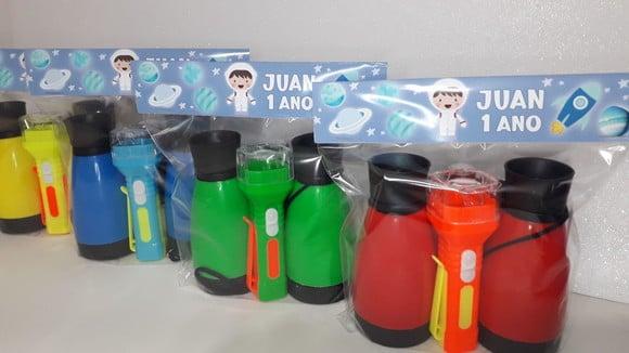 Kit Binoculo Zoom 4 Vezes e Lanterna Astronauta Azul Bebê