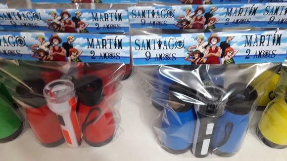 Kit Binoculo Zoom 4 Vezes e Lanterna One Piece
