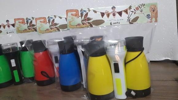 Kit Binoculo Zoom 4 Vezes e Lanterna Selva Vintage