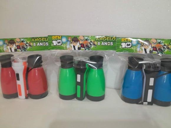 Kit Binoculo Zoom 4 Vezes e Lanterna Tema Ben 10