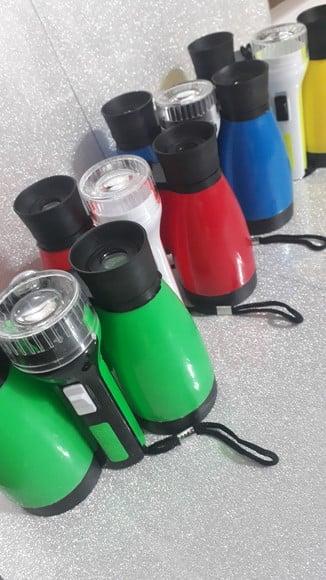 Kit Binóculo Zoom 4 Vezes e Mini Lanterna sem Personalizar
