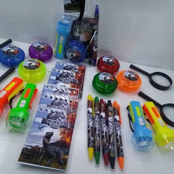 Kit Bloquinho + Caneta + Lanterna + Lupa + Ioio