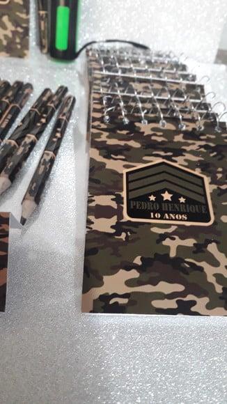 Kit Bloquinho + Mini Lápis + Lanterna + Lupa Exercito