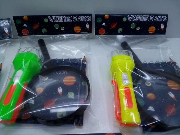 Kit Bloquinho + Mini Lápis + Lanterna + Lupa Espaço
