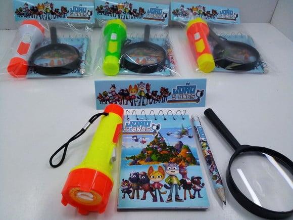 Kit Bloquinho + Mini Lápis + Lanterna + Lupa Mistérios