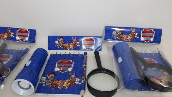 Kit Bloquinho + Mini Lápis + Lanterna + Lupa Patrulha Canina