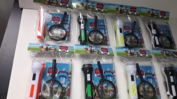 Kit Bloquinho + Mini Lápis + Lanterna + Lupa Patrulha Canina
