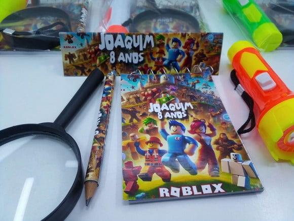 Kit Bloquinho + Mini Lápis + Lanterna Tema Roblox