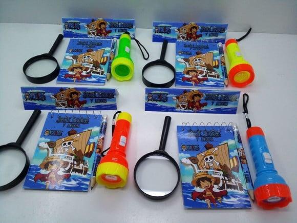 Kit Bloquinho + Mini Lápis+lanterna+lupa Tema One Piece