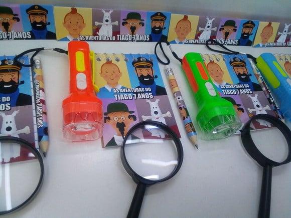 Kit Bloquinho +mini Lápis+lanterna+ Lupa Tema Tintin