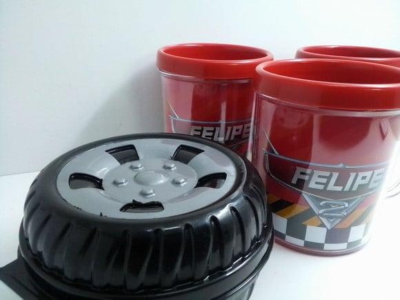 Kit Caneca + Pote Roda Tema Carros Disney
