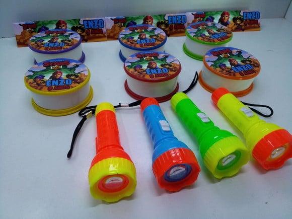 Kit Copo Retratil + Mini Lanterna Brawl Stars