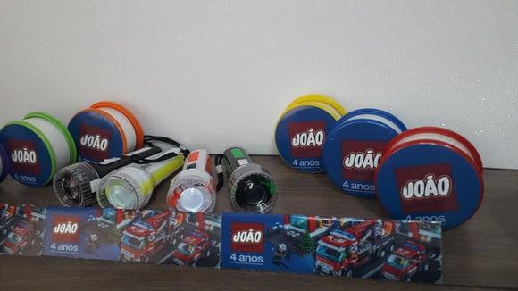 Kit Copo Retratil + Mini Lanterna Lego