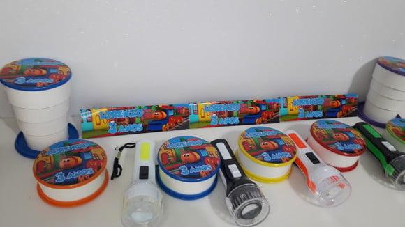 Kit Copo Retratil + Mini Lanterna Lego Thomas e Seus Amigos