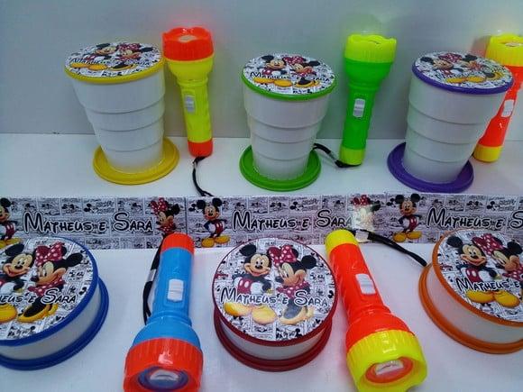 Kit Copo Retratil + Mini Lanterna Minnie e Mickey