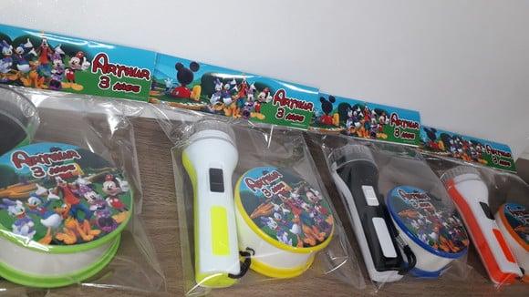 Kit Copo Retratil + Mini Lanterna Personalizado Mickey
