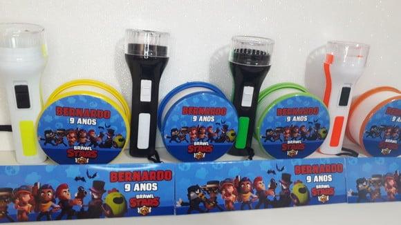 Kit Copo Retratil + Mini Lanterna Tema Brawl Stars