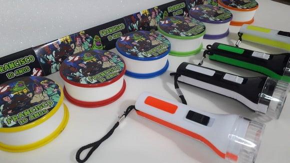 Kit Copo Retratil + Mini Lanterna Tema Caça Fantasmas