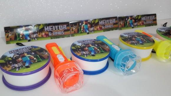 Kit Copo Retratil + Mini Lanterna Tema Minicraft