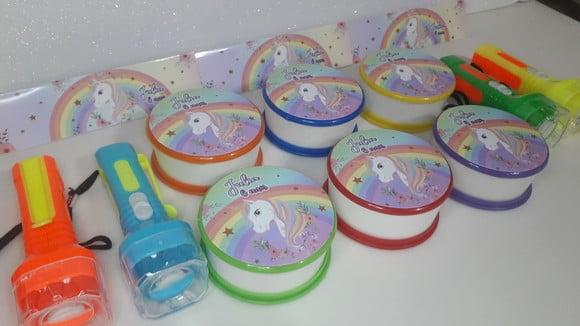 Kit Copo Retratil + Mini Lanterna Unicornio