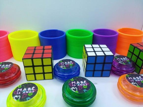 Kit Cubo Mágico + Mola Maluca + Ioiô Tema Neon
