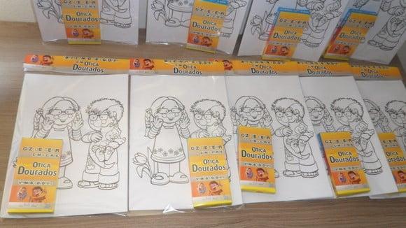 Kit de Desenhos para Colorir com Giz de Brindes para Empresa