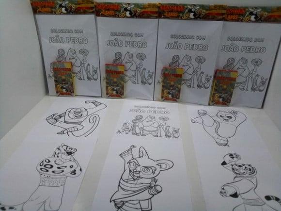 Kit de Desenhos para Colorir com Giz de Cera Kung Fu Panda