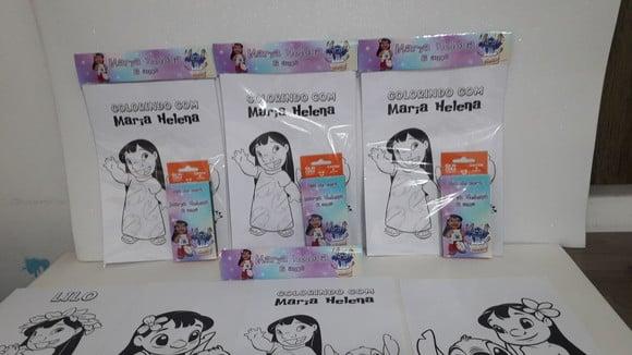 Kit de Desenhos para Colorir com Giz de Cera Lilo e Stitch
