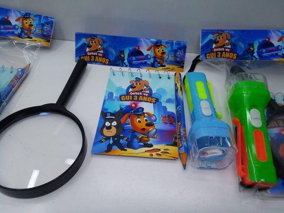Kit Detetive Labrador Bloquinho+mini Lápis+lanterna+lupa