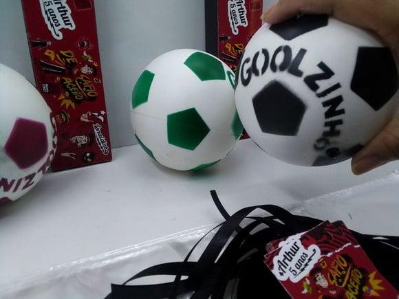 Kit Domino + Bola Dente de Leite Tema Enaldinho