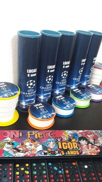 Kit Dominó + Pega Varetas + Copo Retratil + Tag e Fita Cetim