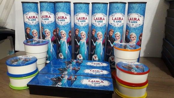 Kit Dominó + Pega Varetas + Copo Retratil Tema Frozen