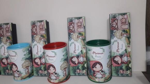 Kit Domino e Cofre Chapeuzinho Vermelho