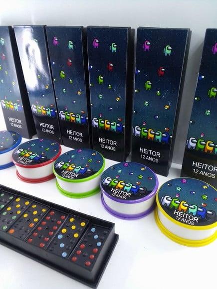 Kit Domino e Copo Retratil Tema Among Us
