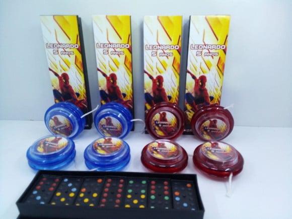 Kit Domino e Ioio Personalizado Homem Aranha